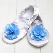 발레키즈 여아용 아로마 화이트공단 발레화
