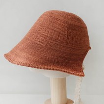 히데 스트랩 밀짚 보넷