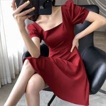뮤즈엘 사랑스런 스퀘어넥 원피스