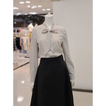 린(LYNN) L382 도트포인트 스카프블라우스 LGBLLJ9900
