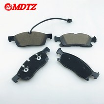 브레이크 패드 마세라티 levante를위한 판매 자동 마찰 정면 브레이크 패드 673004427, 01 Black, 01 Black