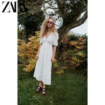 여성 반팔 롱스커트 화이트 펀칭 ZARA 자라 여성 자수 브이넥 원피스