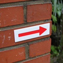 지하주차장 방향표시 계단 안내 아크릴 화살표 표지판 출구 입구 사인 알림판 식별판 팻말, 사이즈