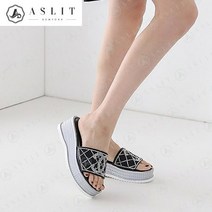 애슬릿(주얼리) [애슬릿] 큐빅 로고 패턴 스트랩 여성 통굽 슬리퍼