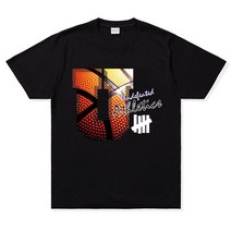 undefeated짧은 소매 클래식 여름 트렌드 브랜드 라운드 넥U남성과 여성을위한 느슨한 커플T티셔츠