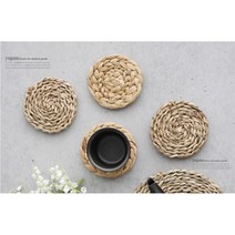 한방찻집 왕골 지푸라기 술잔받침 2개 컵받침대 티코스터 컵코스터 홈파티 카페코스터 컵받침 식당