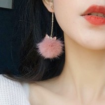 [엔젤D] 925 은침 보송 밍크 롱 드롭 캣볼 여성 패션 귀걸이