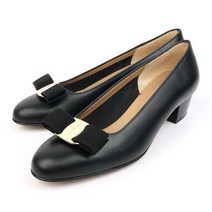 [명품]페라가모 바라 보우 무광 펌프스 VARA 0574571 VA RA05 7457104