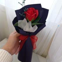 효정Flower 비누꽃 장미한송이 해바라기한송이 꽃다발, 레드장미(남보라색포장)