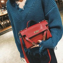 미라클세븐 M7 여자 클립 버클 인조가죽 파우치 크로스백