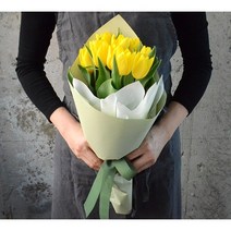 튤립꽃10송이 생화 졸업꽃다발 꽃택배, 망고색(오렌지빛)