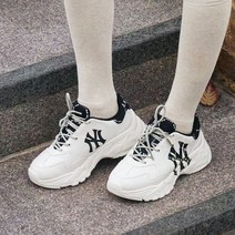 에스파 윈터 착용 빅볼청키 다이아 모노그램 NY (Black)