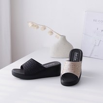 (국내제작) 프리티슈 발편한 여성 핫피스 글리터 웨지 슬리퍼 사무실 뮬 샌들 (6cm)