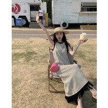 휴가철 니트 라운드 롱 앞트임 원피스 세로 스트라이프 타월 밑단 수술 라이프룩