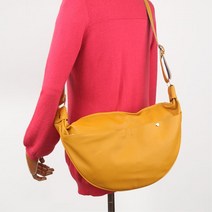 준비물많은 바쁜여대생 대용량크로스백 여중생 한쪽으로매는 옆으로매는 작은가방