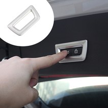 BMW 5시리즈 트렁크 버튼 몰딩 520d F바디 F10