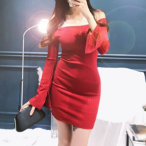 브이와이 VY 여자 벨소매 골지 볼드숄더 미니원피스