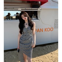 비치코디 신지연 이소이 태국 골지니트 미니멈 휴양지룩 해외여행 여름옷 동남아 발리 원피스 잔꽃무늬 반전 숏 민소매