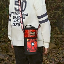마블 아이언맨 로고 이펙트 물병파우치 물병크로스백 물통 주머니 물병 수저통 보냉 파우치 가방 남아 아동 초등 학생 단체 선물, 블랙