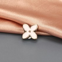 블라우스 셔츠 오픈방지 자석 옷핀 매너 브로치 뱃지 브로찌 배찌 U.개나리화이트
