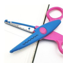 안전한 어린이 핑킹가위 모양 색종이놀이 유치원생