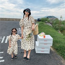 엄마랑 딸 모녀 커플룩 도트 맘커플 여아 여름 휴가 바캉스 패밀리룩 등하원룩 반팔 반바지 투피스 상하세트