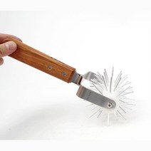위생적인 스텐 피자롤러 스파이크 우드핸들 롤러기 로라 스파이크롤러 롤라