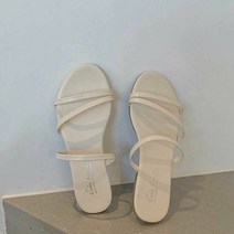 신혼 여행 여름 슬리퍼 바닷가 샌들 휴가 스타일 코디