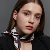 리끌로우RECLOW 최초판매가 : 29 000원 RECLOW VBELT WHITE 스카프 216101