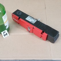 아905 SafetySwitch TX3B-A024MC1991 EUCHNER