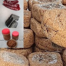 [재래식 손 메주와 된장 ] 한아름마켓 괴산에서 재배한 국내산 콩 재래식 전통 자연발효 손메주 2덩이 4덩이 된장 1kg 2kg 3kg, 된장 3kg