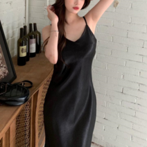 무슈봉 휴양지룩 신행룩 실크 나시 원피스