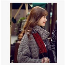 2017 가을 겨울 한국 판 새로운 커 플 충돌 색 털실 목도리 남성 여성 보온 두 꺼 운 스 트 라 이 프 니 트 목도리명품스카프 실크스카프