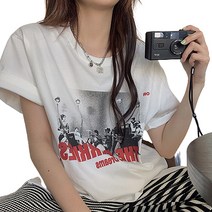 데이홀릭 다크니스 레터링밴드 박스티