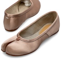 메종 마르지엘라 22FW 메종마르지엘라 실크 타비 발레리나 플랫 슈즈 S58WZ0117 T4104