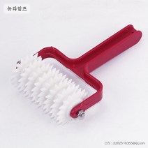 뉴타임즈 도구 반죽기 피자 롤러기 스파이크롤러 반죽 제과 구멍 내기 홈베이킹 +, 그림과 같다