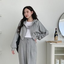 디작소 여성 투디 루즈핏 오버록 스티치 크롭 후드 집업