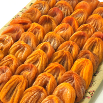 영동 2022 햇 곶감 반건시 둥시감 둥시곶감 2kg 채반 선물세트, 둥시곶감(중) 2kg 40-50구