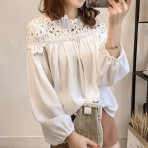1+1 고딕 오프숄더 레이스 퍼프 블라우스