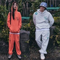 롯데백화점볼컴 OZZY 그래픽 오버핏 후드티셔츠 조거팬츠 셋업 256375
