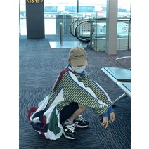 박시코트 황량한 사람 블러킹 줄무늬 패치워크 맨투맨 초여름 보이핏 볼륨 디자인 학원 무드 상의 여성 2664040850