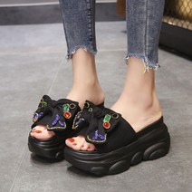 라오농 JUNSHENGG 왕리본 키높이 8.5cm 큐빅 패션 통굽 슬리퍼 LGEG6897A
