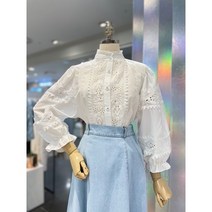 ab.f.z@ 자수 펀칭 7부 블라우스 AEX2HB31D