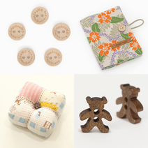 소잉데일리] 나무단추 모음_ 단색 컬러 캐릭터 장식 등, 1. 나무.장식 단추 1000, 위드 러브 82712