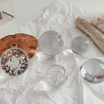 투명 반구 유리문진, 투명반구