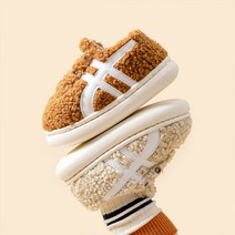 키즈 방한 뽀글이 스니커즈 겨울슈즈 따뜻한 베이비 털신 아기신발 미끄럼방지 슬립온