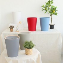 싱글라이프 홈카페 스칸디나비아 스윙 휴지통 7.5L귀여운휴지통 7.5L휴지통 자취휴지통 거실휴지통 스칸디나비아디자인 북유럽인테리어 비비드컬러휴지통 예쁜휴지통 카페휴지통 사무실휴지통 휴지통, 레드