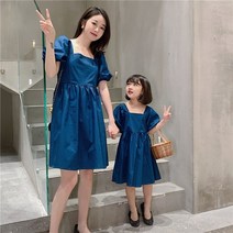 가족시밀러룩 드레스 여성 엄마와 딸 커플룩 2023 프랑스 스타일 스퀘어 칼라 스커트