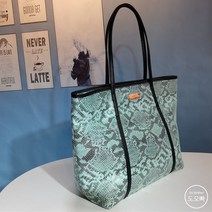 도오빠 여성 토트백 숄더백 쇼퍼백 대용량 지퍼 수납 파이톤 레트로 중년 학생 여자가방