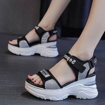 (베스트직구) 3color 여성 봄여름 키높이8cm 통굽 어글리샌들 버클 스트랩샌들